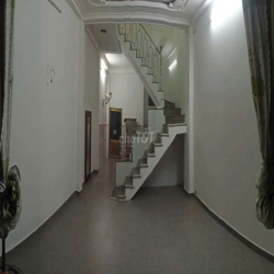 MT Ở VÀ KINH DOANH ONLE  DG 49 HIỆP BÌNH CHÁNH + 4PN.