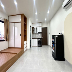 CHO THUÊ STUDIO BAN CÔNG NGAY LOTTE TÂY HỒ, LẠC LONG QUÂN, CIPUTRA