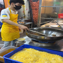 SANG QUÁN CƠM GÀ CÓ LƯỢNG KHÁCH SINH VIÊN ỔN ĐỊNH Ở BÌNH THẠNH