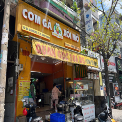 SANG QUÁN CƠM GÀ CÓ LƯỢNG KHÁCH SINH VIÊN ỔN ĐỊNH Ở BÌNH THẠNH