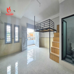 PHÒNG FULL NỘI THẤT GÁC CAO CÓ BAN CÔNG  GẦN ĐH HUFLIT