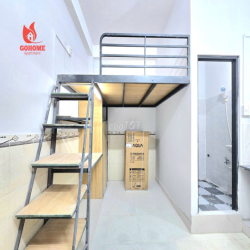 PHÒNG FULL NỘI THẤT GÁC CAO CÓ BAN CÔNG  GẦN ĐH HUFLIT