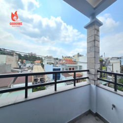 PHÒNG FULL NỘI THẤT GÁC CAO CÓ BAN CÔNG  GẦN ĐH HUFLIT