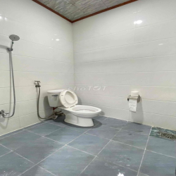 Nhà cho thuê nguyên căn 3 triệu ngay trường