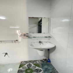 Nhà cho thuê nguyên căn 3 triệu ngay trường