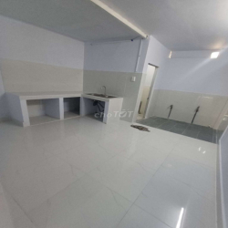 ✅NHÀ 1TRỆT LỬNG SUỐT (4❌18) 1PN,1WC .HẺM 8M RỘNG RÃI 