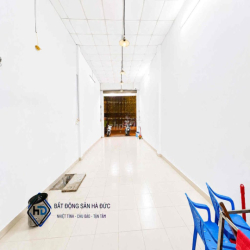 Nhà đúc lửng 4.5x30 mặt tiền Lê Văn Khương sầm uất
