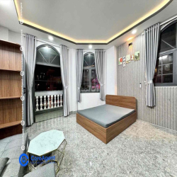 🐰CHDV BAN CÔNG LUXURY trống sẵn 1 phòng