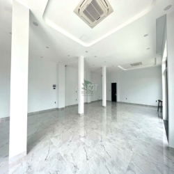 CHO THUÊ NHÀ LÔ GÓC 4 PHÒNG NGỦ KHU MỸ GIA NHA TRANG GIÁ 40 TRIỆU