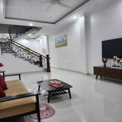 CHO THUÊ NHÀ 3 TẤM - ĐẦY ĐỦ NỘI THẤT