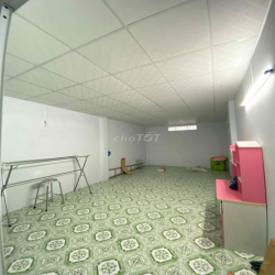 CHO THUÊ NHÀ NC MT NỘI BỘ TÔ HIỆU Q.TP gần chợ cây keo 4x18 trệt gác