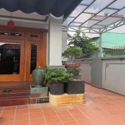 Cho thuê Biệt thự MTKD 200m2 đường oto Trường Thọ Thủ Đức 30tr