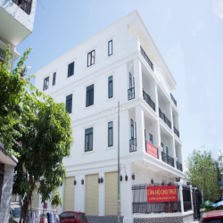 Cho thuê SHOP diện tich nhỏ.