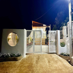 Chính chủ bán nhà mới xây, nội thất đầy đủ