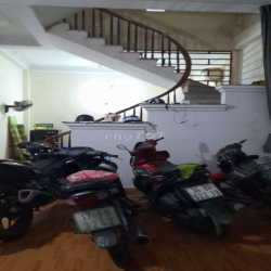 chính chủ cho thuê nhà ngõ 245 Định Công