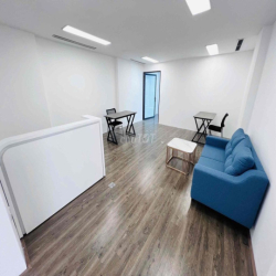 Văn Phòng 70m2 Mặt Phố Thuỵ Khuê Cho Thuê Giá Tốt, LH Ngay E Thuỳ Anh