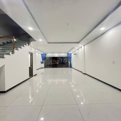 NHÀ CHO THUÊ TẠI BẾN CÁT - BÌNH DƯƠNG KINH DOANH ĐƯỢC GIÁ RẺ