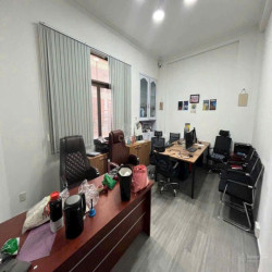 CHO THUÊ NGUYÊN CĂN KHU VIP K300. 5X18M. TRỆT 3 LẦU. NHÀ MỚI