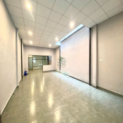 CHO THUÊ NHÀ NGUYÊN CĂN KINH DOANH ĐƯỜNG AN DƯƠNG VƯƠNG 15 TRIỆU/THÁNG