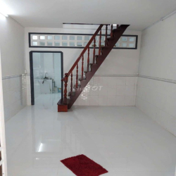NHÀ ĐẸP HẺM XE HƠI 3.2X10M LẦU 2PN 2WC QUANG TRUNG P8 GV