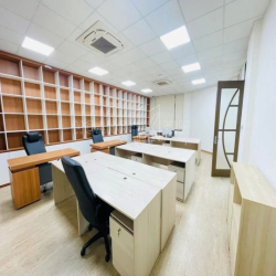 Cho Thuê Nhà MT Bàu Cát 2 , P.14, Q.Tân Bình, DT: 6x17m, Trệt 3 Lầu
