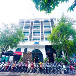 Cho thuê VP Hồng Lĩnh 65m2 có ban công đón ánh nắng tự nhiên