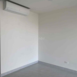 Cho thuê OT Sunrise Riverside 33m2, máy lạnh, rèm 7.5tr ở ngay