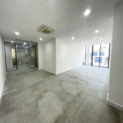 Cho thuê VP Hồng Lĩnh 65m2 có ban công đón ánh nắng tự nhiên