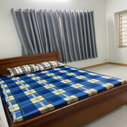 Cho THUÊ MT đường 12 M có vỉa hè khu Lê Văn Phan  4 x 15 : 3 lầu đẹp