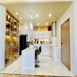 TÔI CẦN CHO THUÊ 2PN VINHOMES CENTRAL PARK NT CAO CẤP - LANDMARK 81