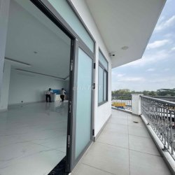 CHDV CAO CẤP NGAY THỊ TRÂN ĐỨC HOÀ