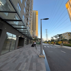 CHO THUÊ SHOPHOUSE GIÁ 25TR/THÁNG,MỚI 100% DT 71,1m2,CƯ DÂN ĐÔNG