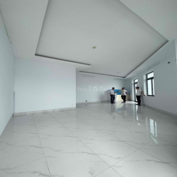 CHDV CAO CẤP NGAY THỊ TRÂN ĐỨC HOÀ