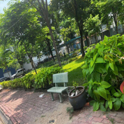 ♥️SÔNG ĐÀ-NHÀ MT CÔNG VIÊN, HBC- 4 TẦNG SÂN RỘNG ĐẬU Ô TÔ