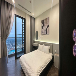 😱 Giá Sốc! 2PN Full Nội Thất View Đẹp, Thoáng Mát - Dọn Vào Ở Ngay