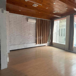 Cho thuê mặt bằng 110m2 thông sàn tại 32 ngõ 92 Nguyễn Khánh Toàn