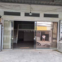 Nhà Huỳnh Văn Nghệ