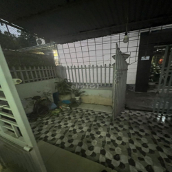 Cho thuê nhà riêng 2 tầng khu Lực Hành