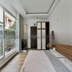 Cho thuê căn hộ full nội thất ban công thoáng Dương Bá Trạc Quận 8