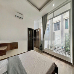 Cho thuê căn hộ full nội thất ban công thoáng Dương Bá Trạc Quận 8