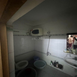 Cho thuê nhà riêng 2 tầng khu Lực Hành