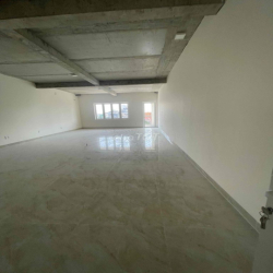 cho thuê toà nhà văn phòng MT Nguyễn oanh ( 5 Lầu mới xây ) P.17 GV