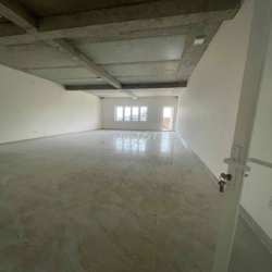 cho thuê toà nhà văn phòng MT Nguyễn oanh ( 5 Lầu mới xây ) P.17 GV