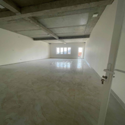 cho thuê toà nhà văn phòng MT Nguyễn oanh ( 5 Lầu mới xây ) P.17 GV