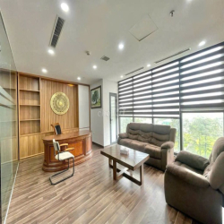 Cho thuê MBKD sàn văn phòng diện tích 110m2 tại phố Vũ Thạnh, Đống Đa