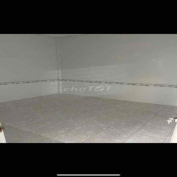 Mặt Tiền Khu Độc Lập. 6,5x18m Trống suốt Như Hình