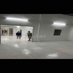 Mặt Tiền Khu Độc Lập. 6,5x18m Trống suốt Như Hình