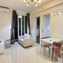 Cho thuê căn hộ 2PN giá tám triệu 500 view đẹp