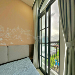Studio ban công - full nội thất gần Nguyễn Gia Trí và Metro Tân Cảng