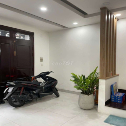 Nhà phố 3 lầu MT đường số khu LPM, đt 5 x 12m.